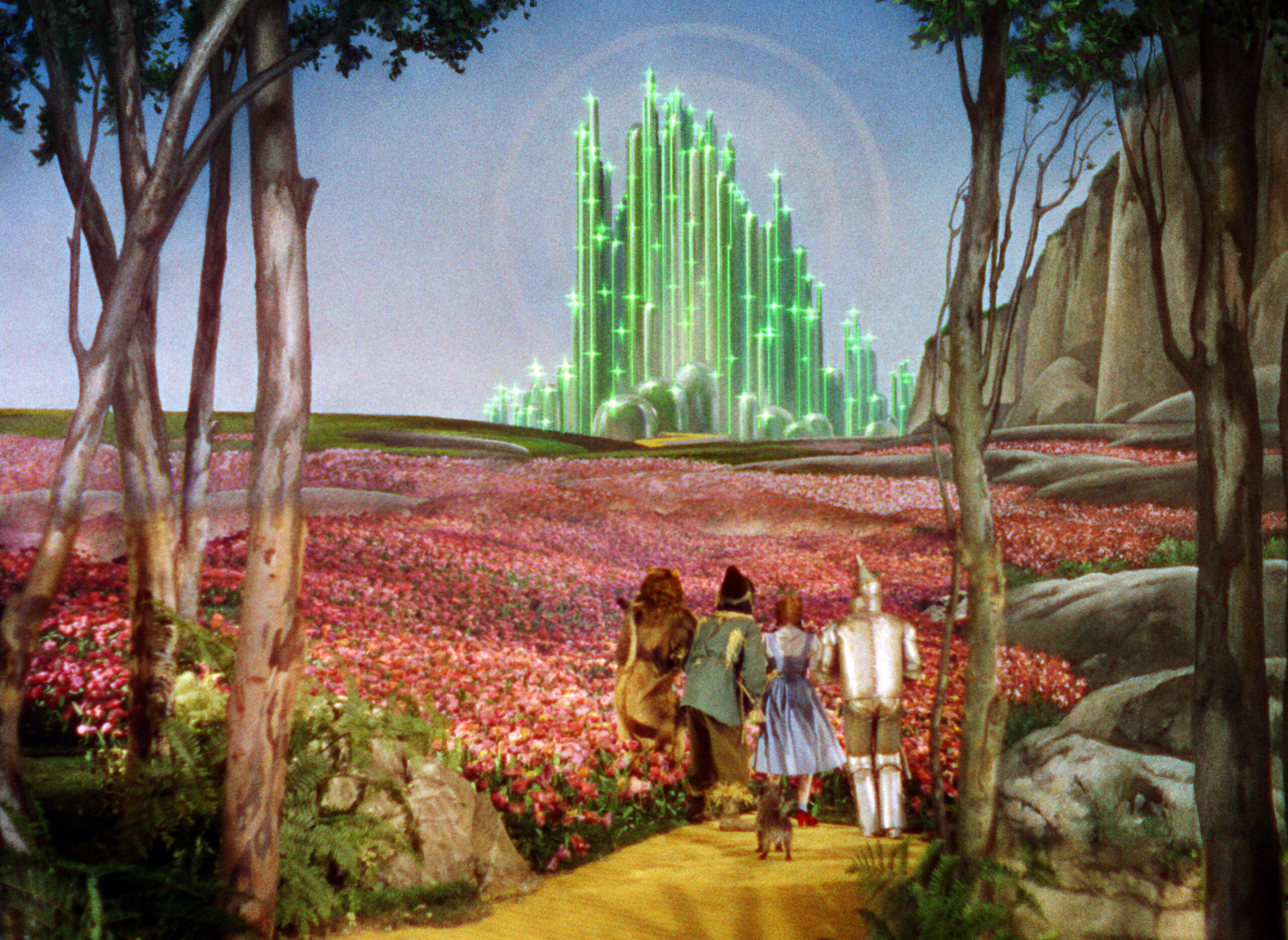 THE WIZARD OF OZ, from left: Bert Lahr, Ray Bolger, Judy Garland, Jack Haley, 1939