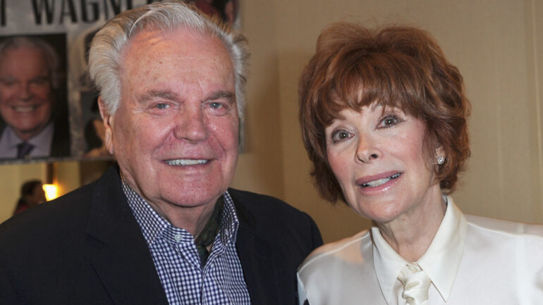 Robert Wagner and Jill St. John