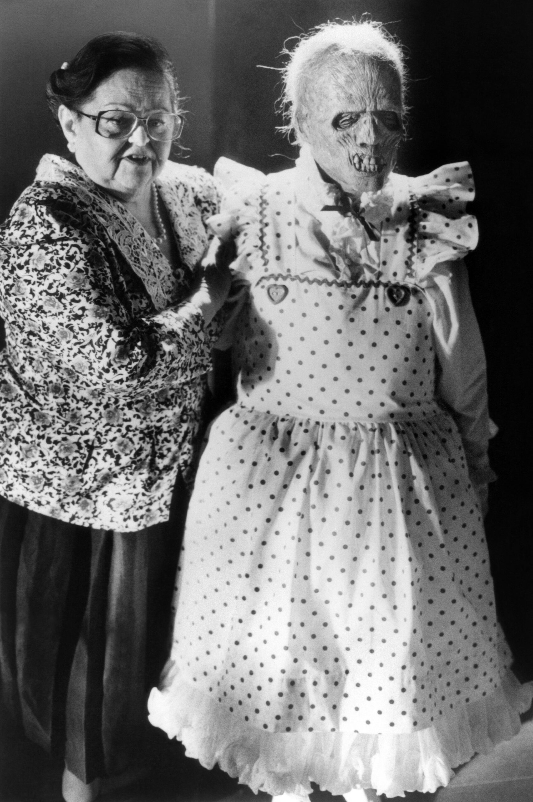 TALES FROM THE CRYPT, Zelda Rubinstein (left), 'The New Arrival', (Season 4, aired July 25, 1992), 1989-96.