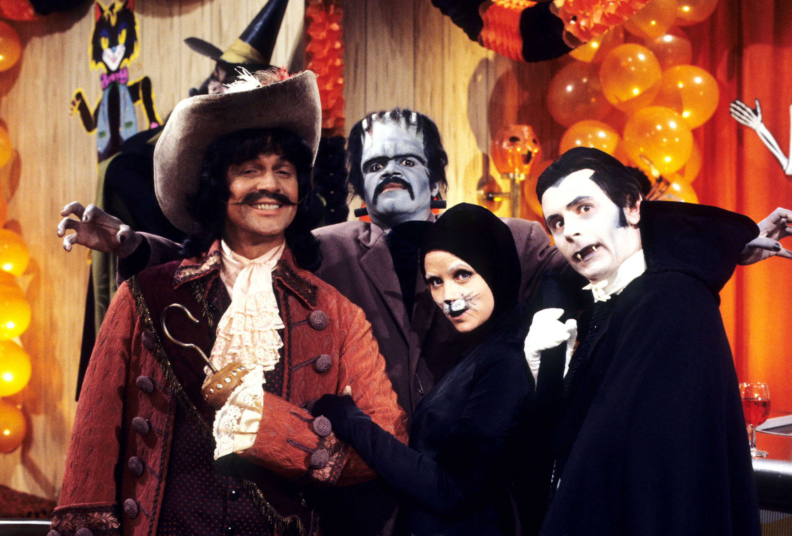 THE LOVE BOAT, Gavin MacLeod, Ted Lange, Lauren Tewes, Fred Grandy, 1977-1986,
