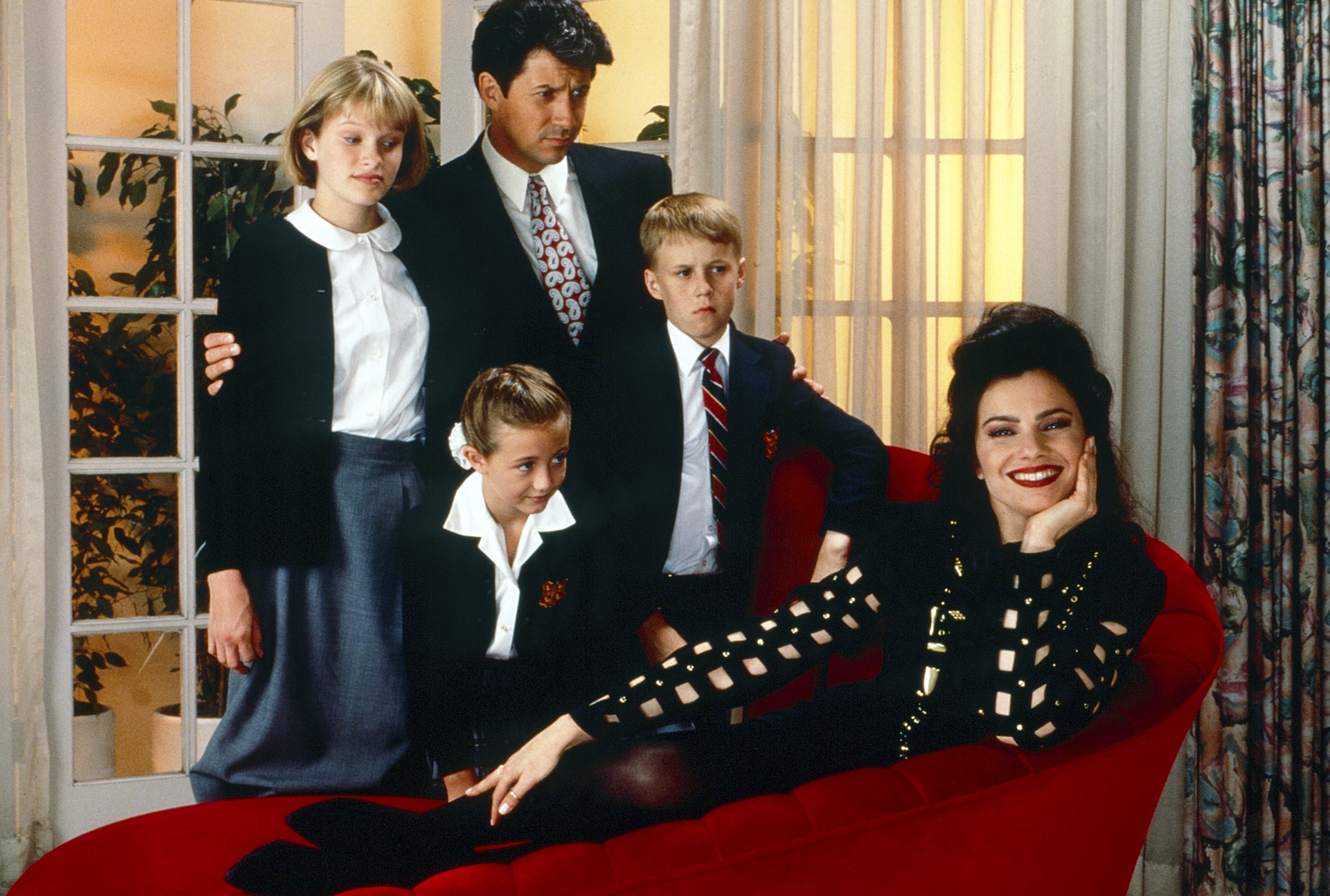 THE NANNY, from left: Nicholle Tom, Madeline Zima, Charles Shaughnessy, Benjamin Salisbury, Fran Drescher, 1993-1999.